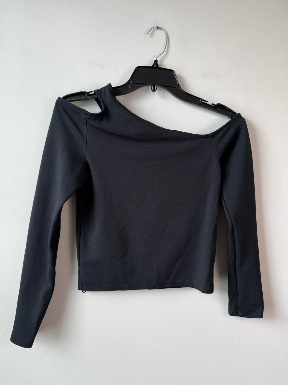 Abercrombie & Fitch Asymmetric Cutout Off The Shoulder Top Black S - Picture 4 of 6